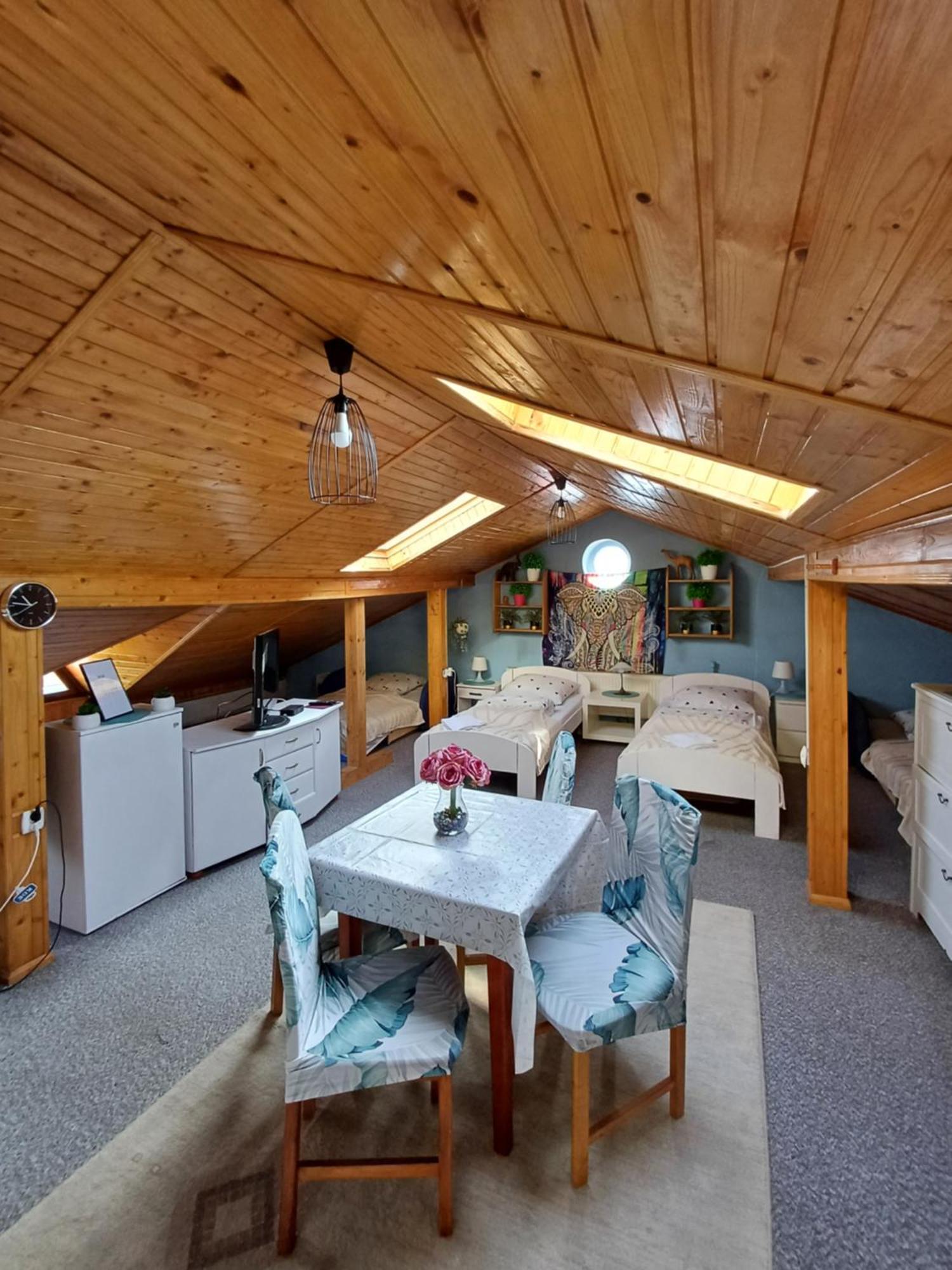 Mieszkanie Prywatne 130M Tuszyn Quarto foto